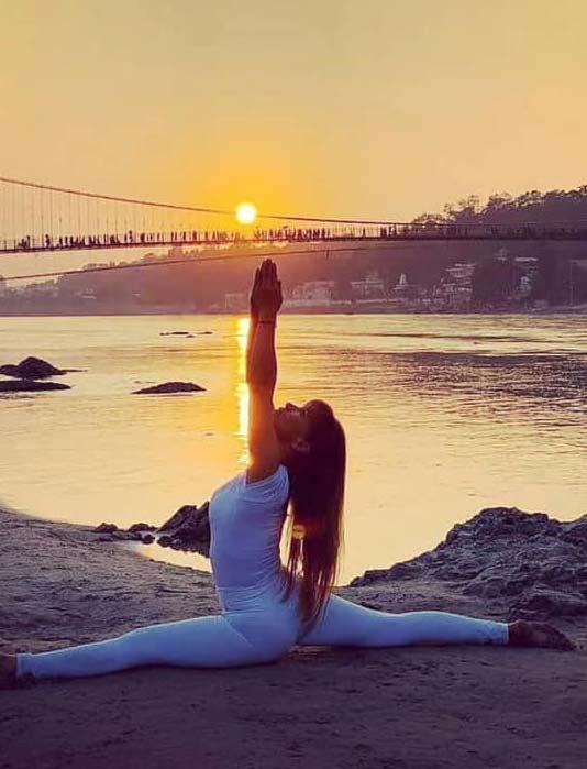 yoga in rishikesh